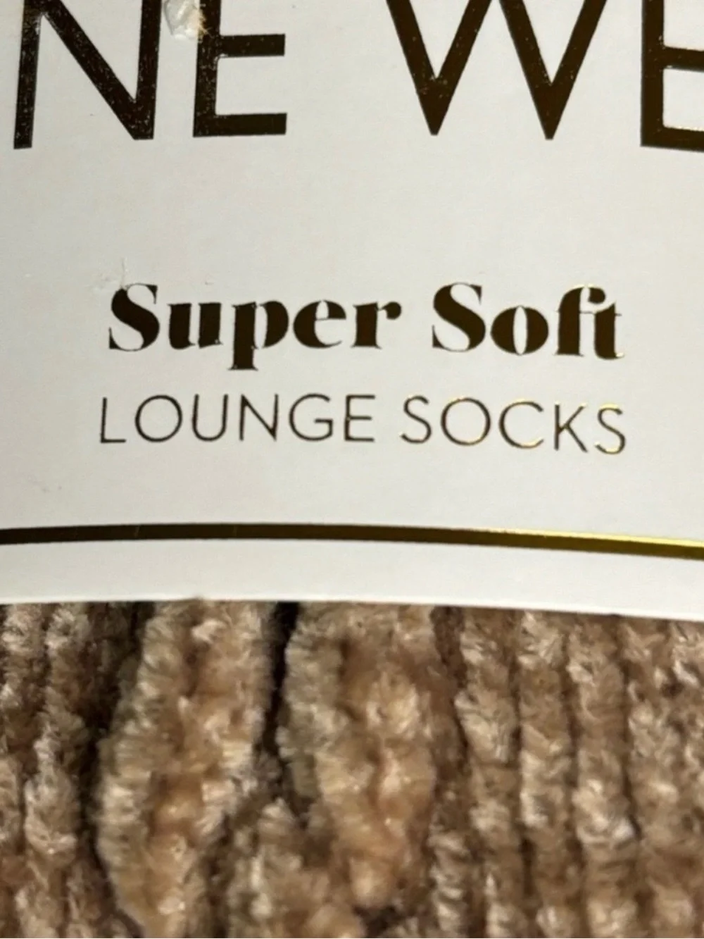 New Nine West Socks Women’s 4 Pair Soft Cozy Plush Fuzzy Lounge Socks Casual